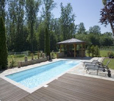 Polyestereinst&uuml;ck